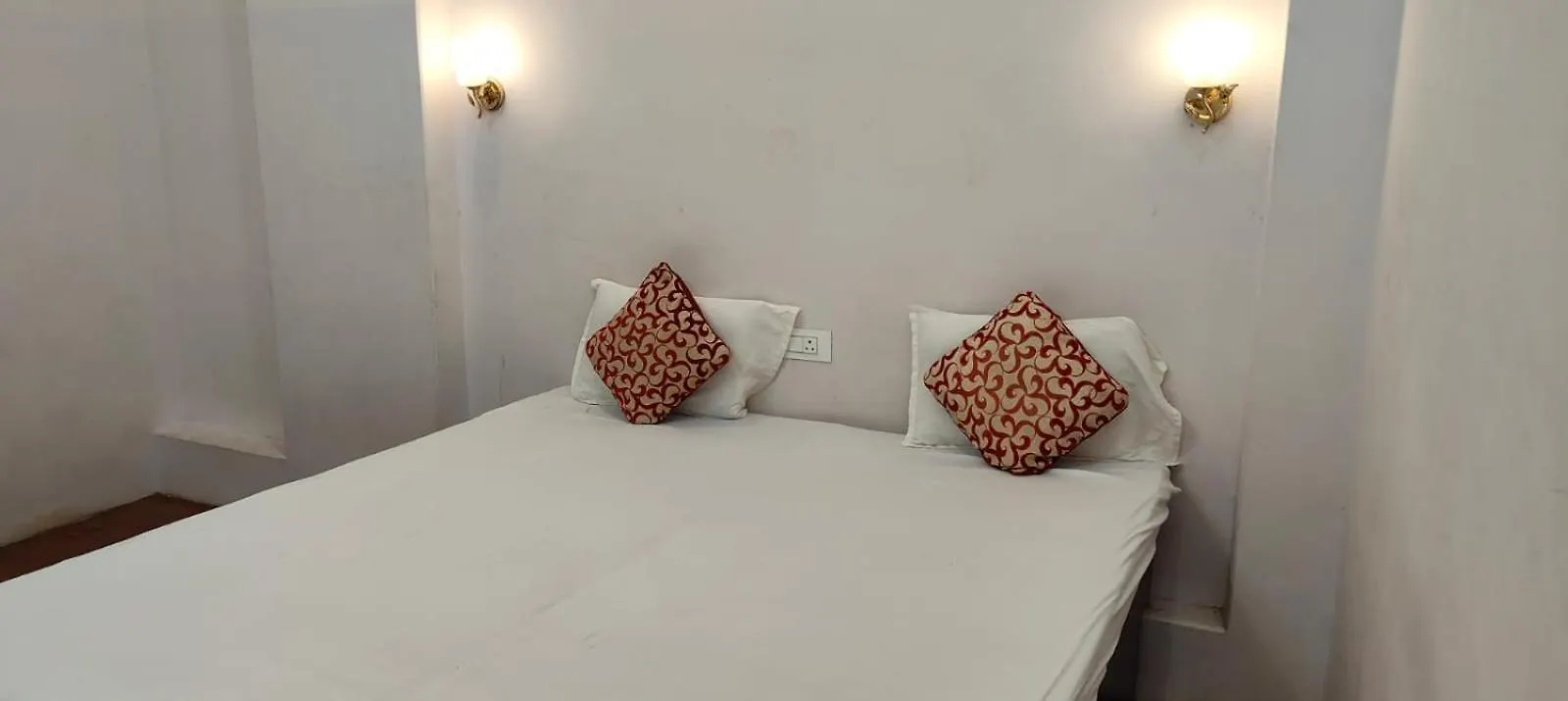 Shree Ganga Kashi Dham Paying Guest House Waranasi